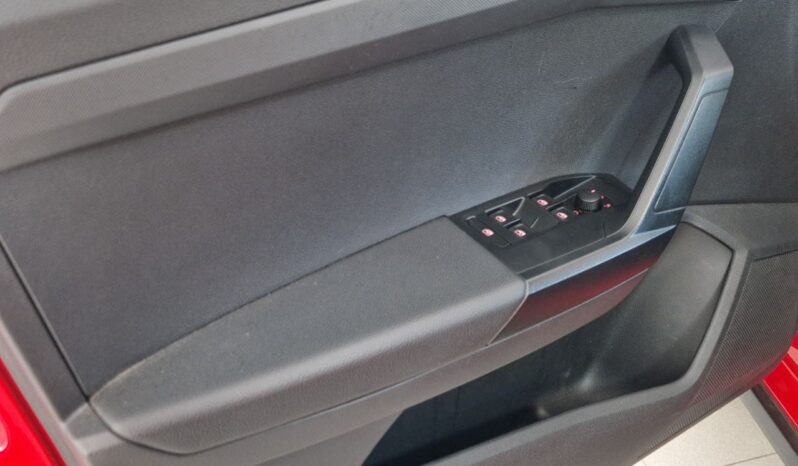 
								SEAT ARONA Style 116cv full									